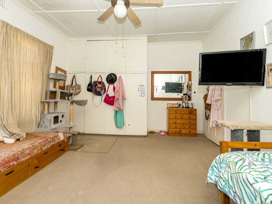 4 Bedroom Property for Sale in Kenwyn Western Cape